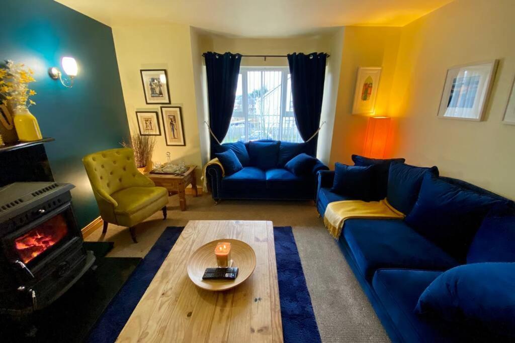 3 Bedroom House Located In Centre Of 康多纳 外观 照片