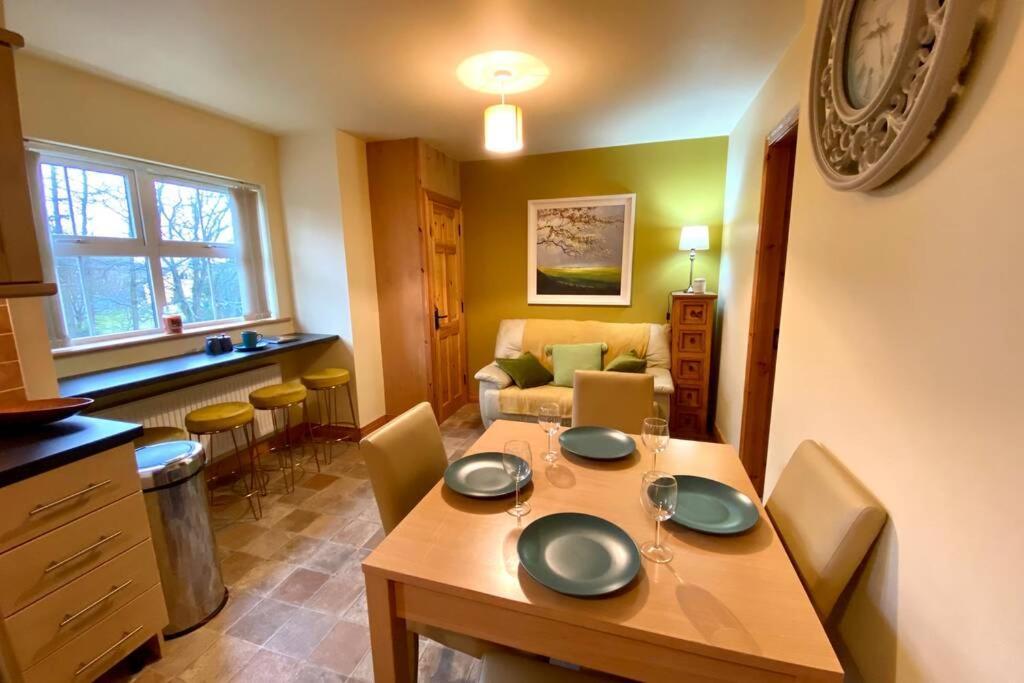 3 Bedroom House Located In Centre Of 康多纳 外观 照片
