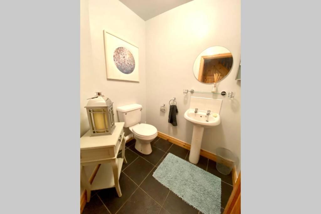 3 Bedroom House Located In Centre Of 康多纳 外观 照片